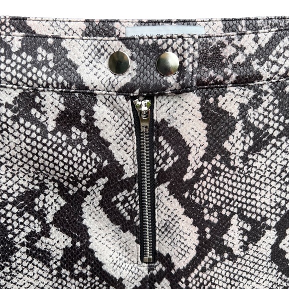 Urban Outfitters Maia Snakeskin Pants - Picture 12 of 16